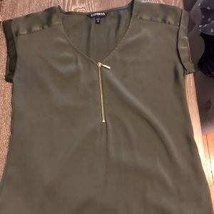 Blouse green with zipper